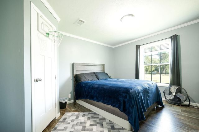 110 Roberson Dr Drive, Pleasant Plains, AR 72568