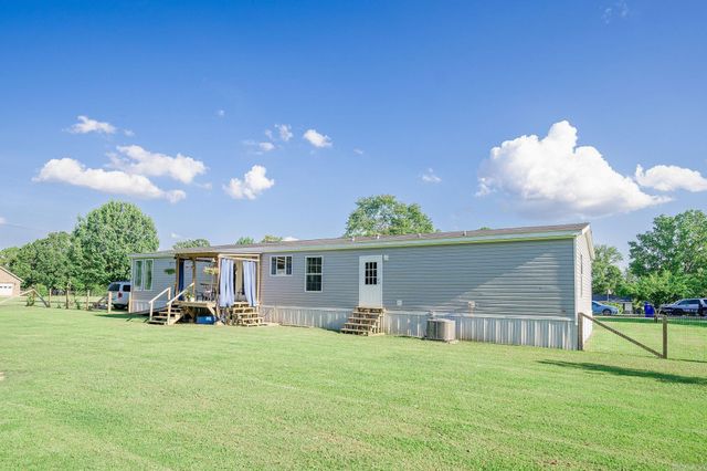 110 Roberson Dr Drive, Pleasant Plains, AR 72568