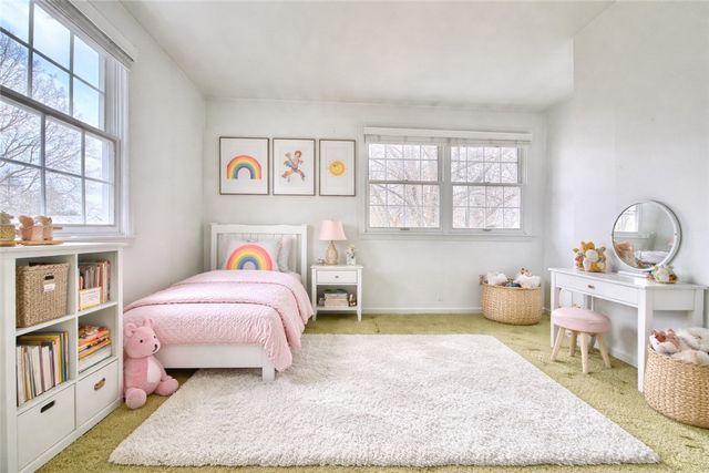 3206 Brunton Dr, Shaler, PA 15116