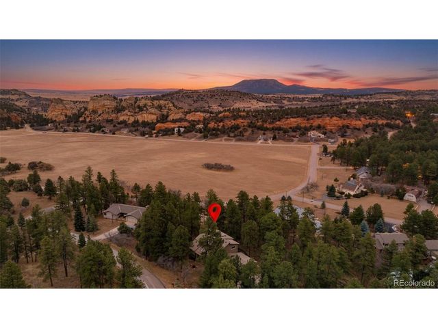 8016 Acoma Dr, Larkspur, CO 80118