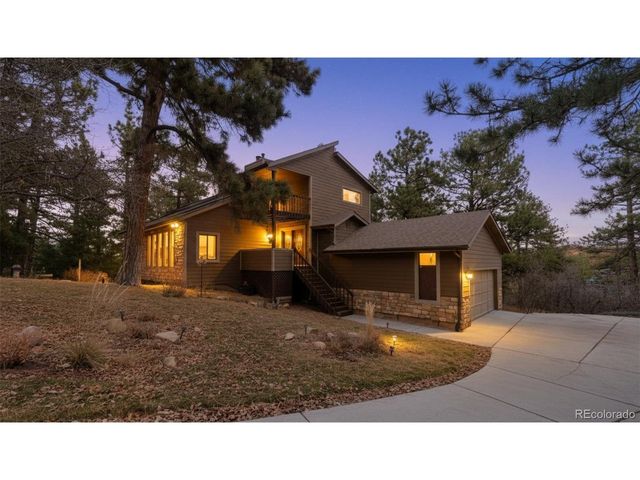 8016 Acoma Dr, Larkspur, CO 80118