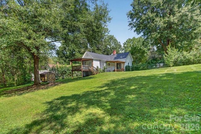 619 N Mountain Street, Cherryville, NC 28021