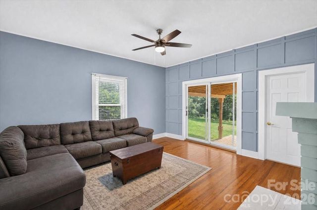 619 N Mountain Street, Cherryville, NC 28021