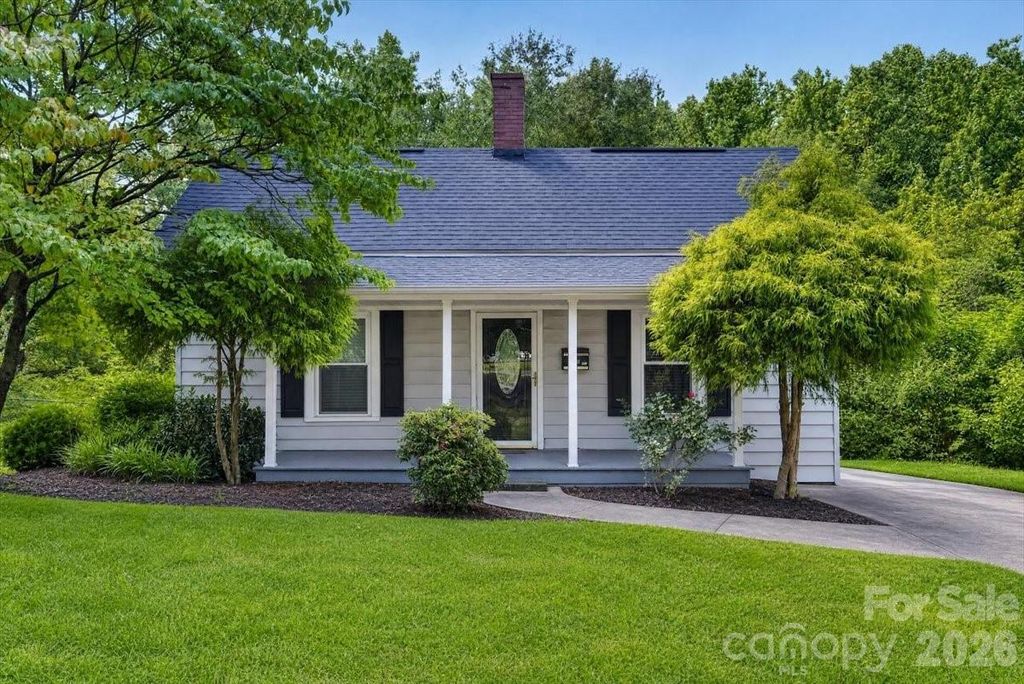 619 N Mountain Street, Cherryville, NC 28021