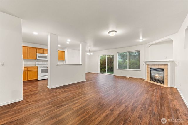 3923 Cooper Crest Drive NW, Olympia, WA 98502