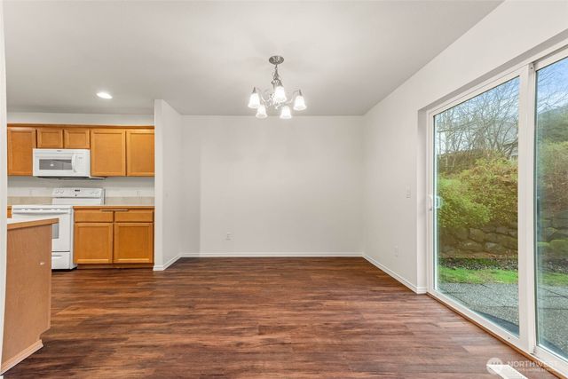 3923 Cooper Crest Drive NW, Olympia, WA 98502