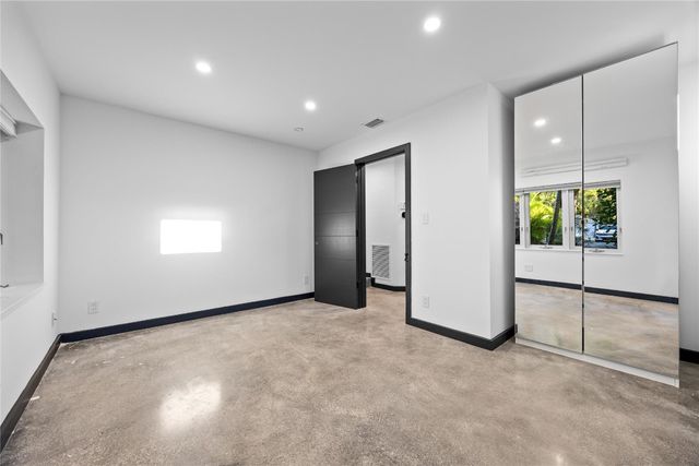 2614 NE 15th Street, Fort Lauderdale, FL 33304