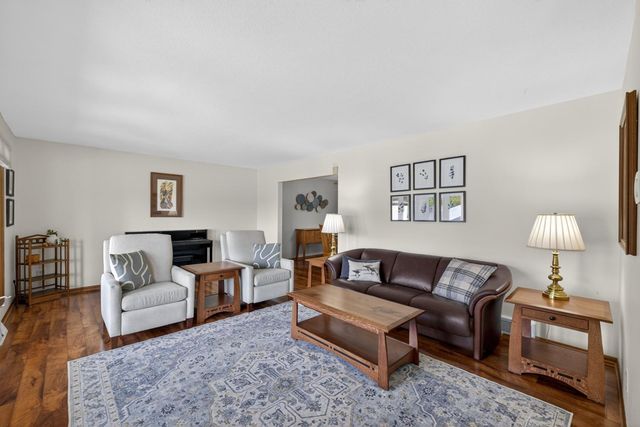 537 17th Street NW, Rochester, MN 55901