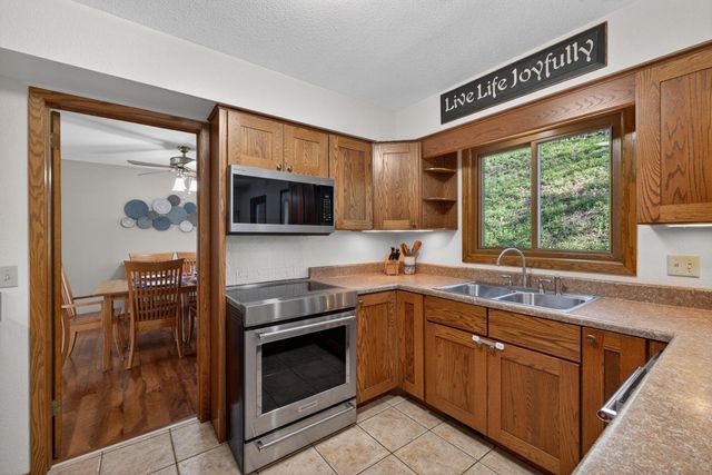 537 17th Street NW, Rochester, MN 55901