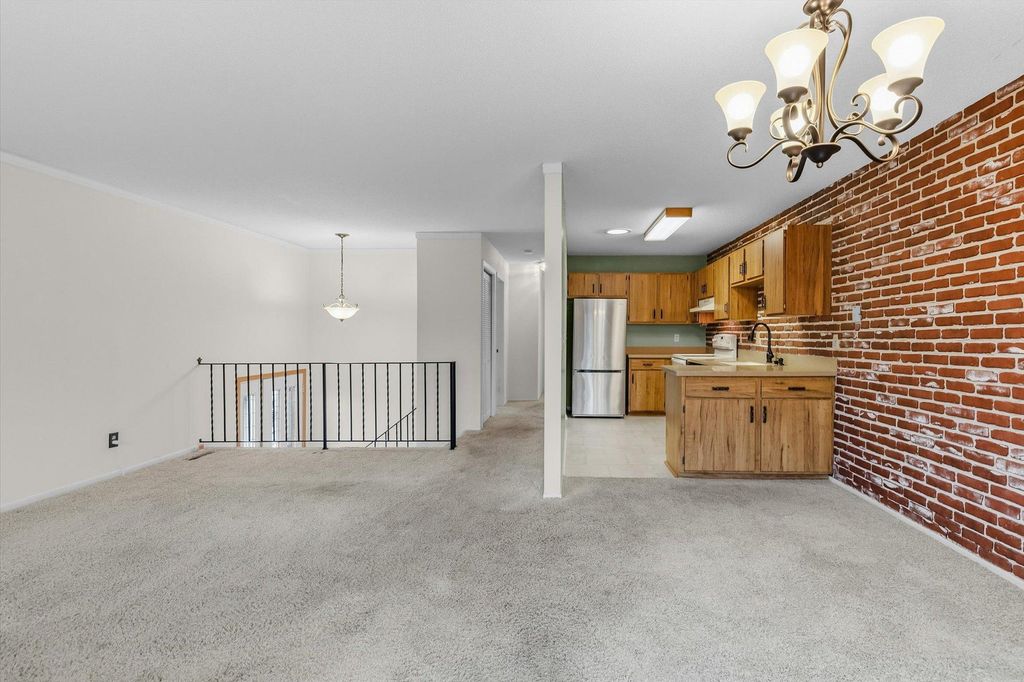 4113 Sylvia Lane S, Shoreview, MN 55126 — photo 4