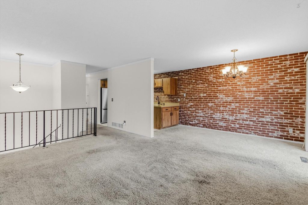 4113 Sylvia Lane S, Shoreview, MN 55126 — photo 5