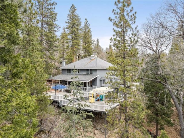 26461 Hillcrest Lane, Lake Arrowhead, CA 92352