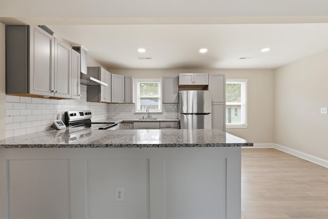 114 Groves Street, Walterboro, SC 29488
