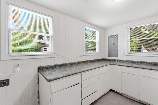 114 Groves Street, Walterboro, SC 29488