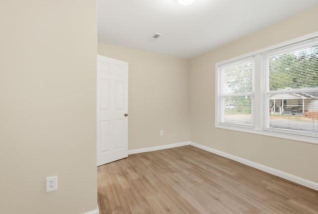 114 Groves Street, Walterboro, SC 29488