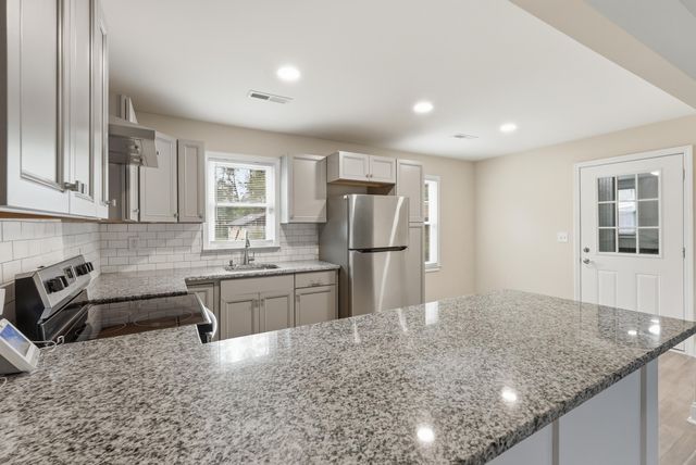 114 Groves Street, Walterboro, SC 29488