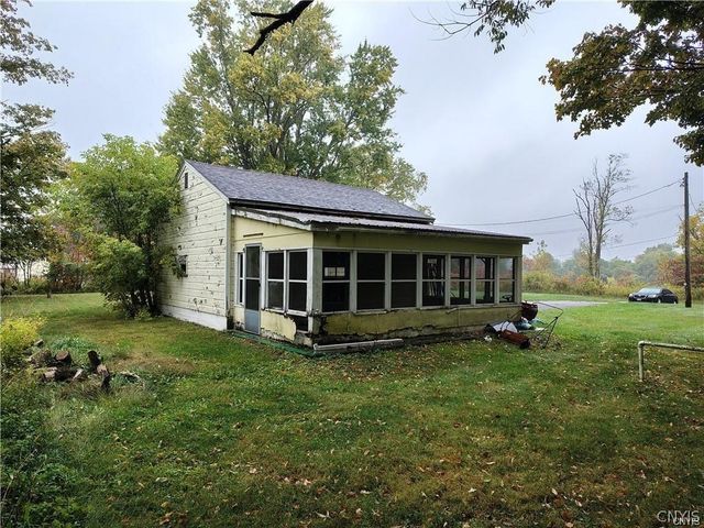 6068 Shed Road, Westmoreland, NY 13440