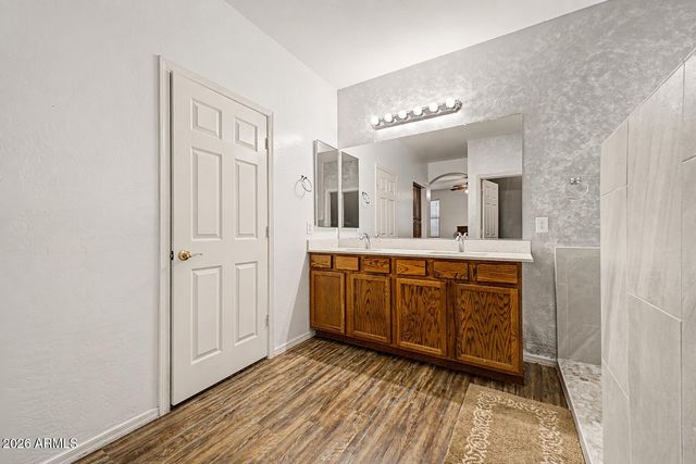 6622 W HARWELL Road, Laveen, AZ 85339