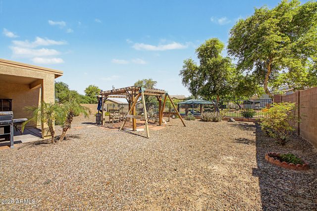 6622 W HARWELL Road, Laveen, AZ 85339