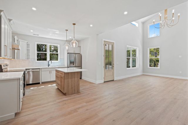 3821 Myrtle Dr., Murrells Inlet, SC 29576