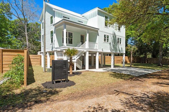 3821 Myrtle Dr., Murrells Inlet, SC 29576
