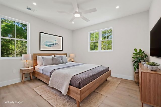 3821 Myrtle Dr., Murrells Inlet, SC 29576