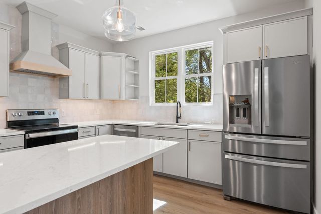 3821 Myrtle Dr., Murrells Inlet, SC 29576