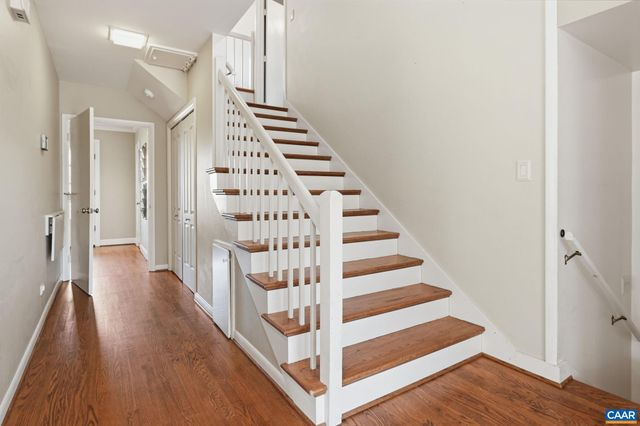 829 FLORDON DR, Charlottesville, VA 22901