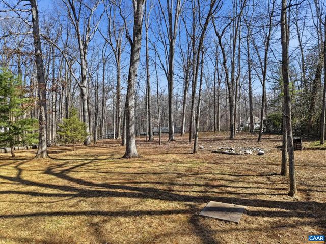 829 FLORDON DR, Charlottesville, VA 22901