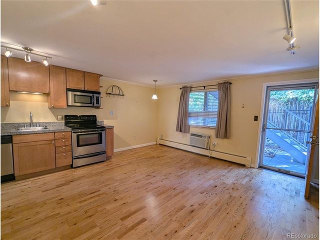 1135 N Elizabeth St 102, Denver, CO 80206