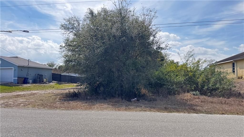 480 Redwing ST, LEHIGH ACRES, FL 33974 — photo 2