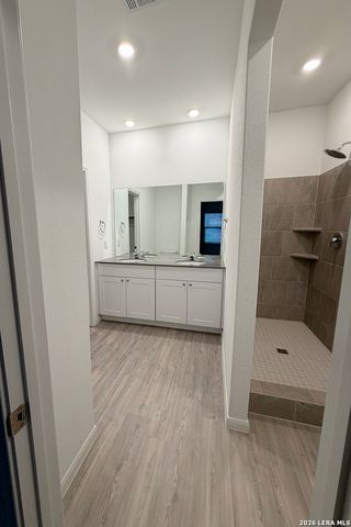 31927 NATIVE SUN RD, Bulverde, TX 78163