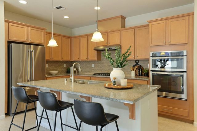 1578 River Birch St, Manteca, CA 95336