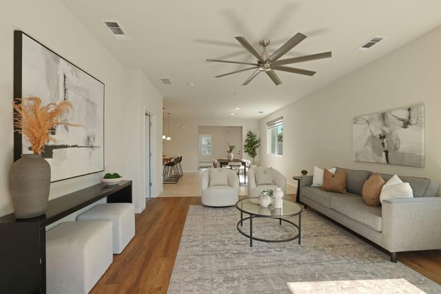 1578 River Birch St, Manteca, CA 95336