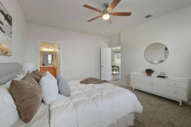 1578 River Birch St, Manteca, CA 95336