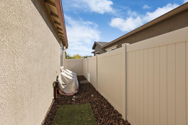 1578 River Birch St, Manteca, CA 95336