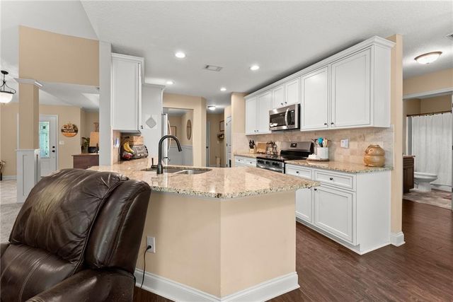 675 Oconee Lane, Commerce, GA 30529