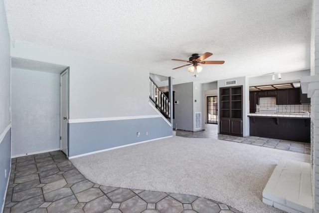 1335 Ramona Avenue, Clovis, CA 93612