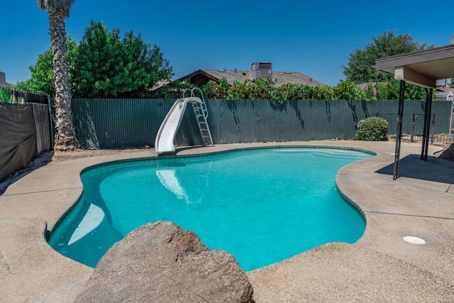 1335 Ramona Avenue, Clovis, CA 93612