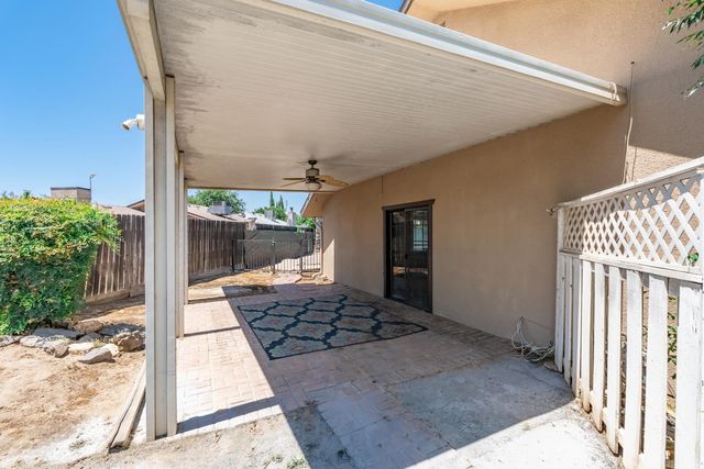 1335 Ramona Avenue, Clovis, CA 93612