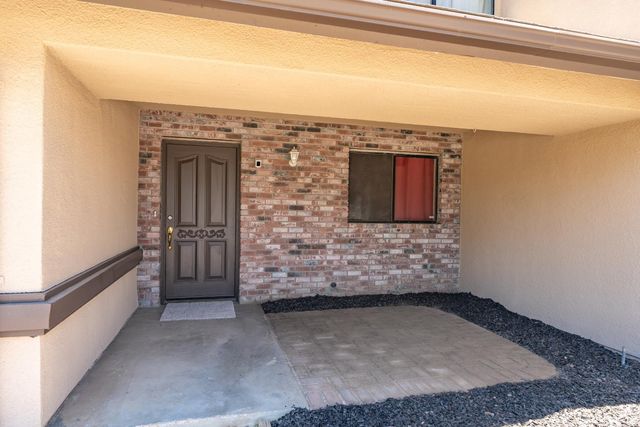 1335 Ramona Avenue, Clovis, CA 93612
