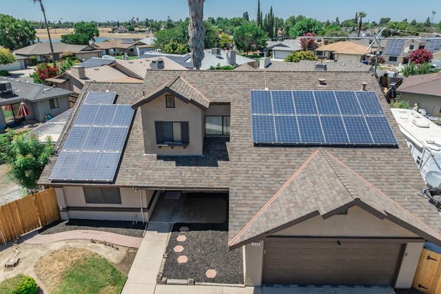 1335 Ramona Avenue, Clovis, CA 93612