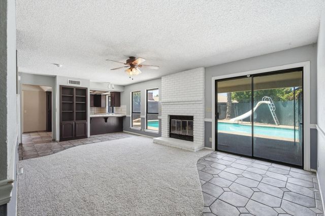 1335 Ramona Avenue, Clovis, CA 93612