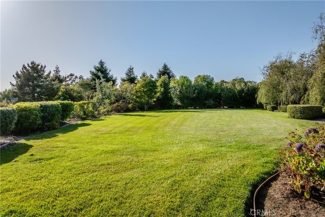 2075 Sea Oak Lane, Arroyo Grande, CA 93420
