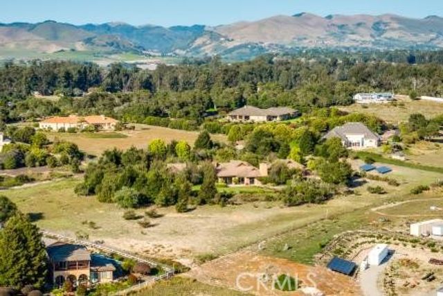 2075 Sea Oak Lane, Arroyo Grande, CA 93420