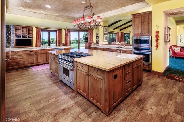 2075 Sea Oak Lane, Arroyo Grande, CA 93420