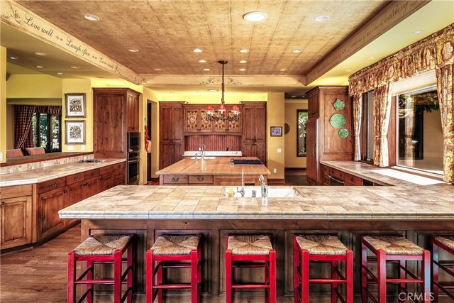 2075 Sea Oak Lane, Arroyo Grande, CA 93420