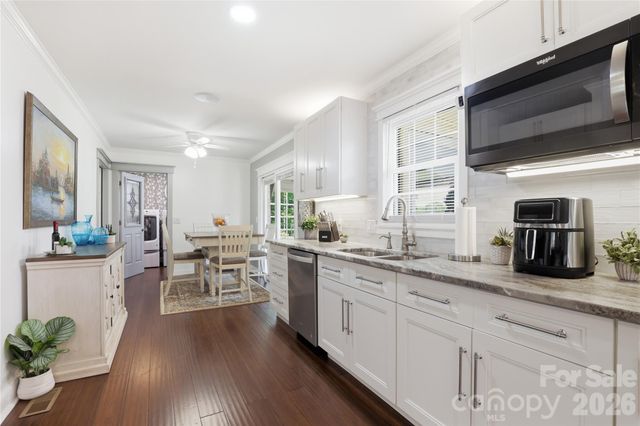 4 Fox Ridge Drive, Granite Falls, NC 28630