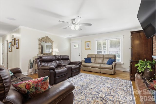 4 Fox Ridge Drive, Granite Falls, NC 28630
