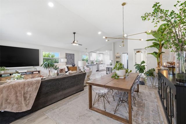 2739 16TH AVENUE N, St Petersburg, FL 33713